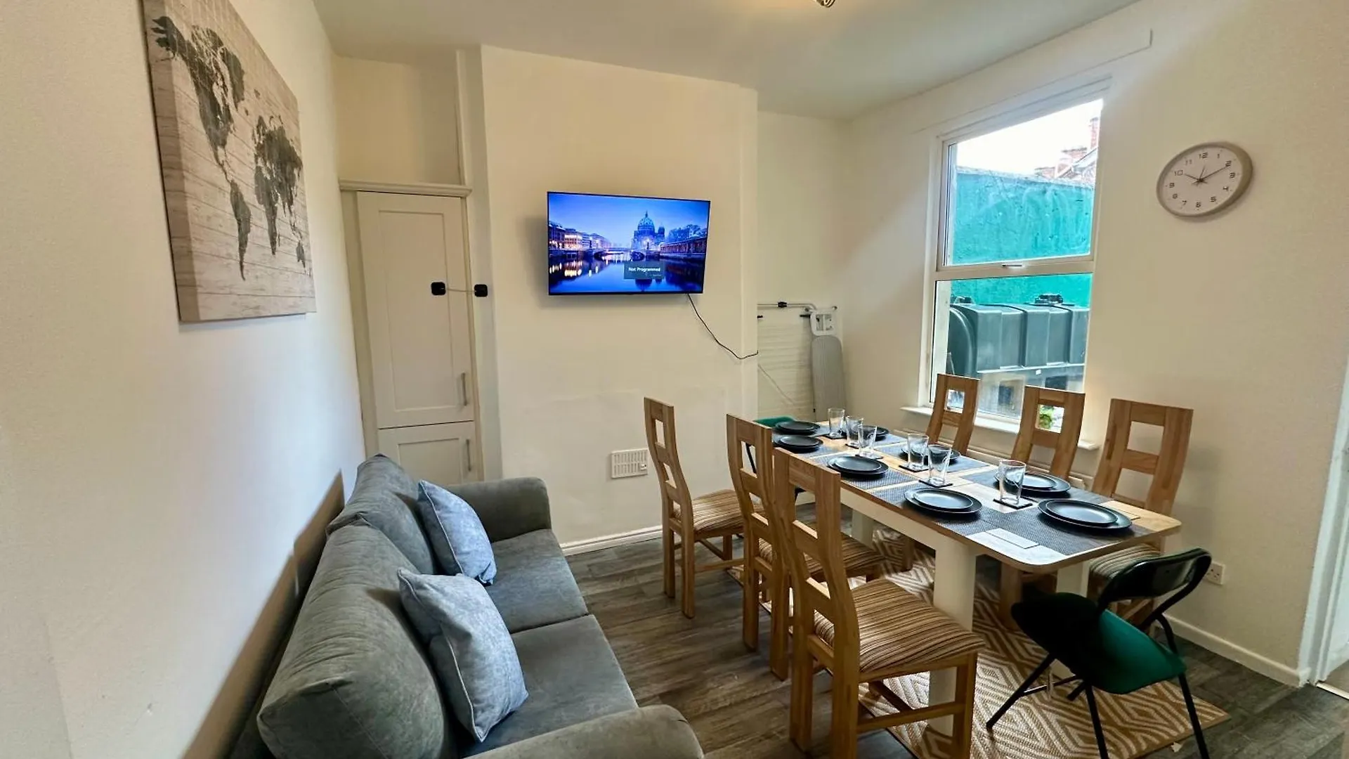 Falls Road Belfast Holiday home